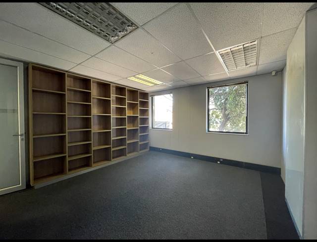 332M² OFFICE TO LET IN SANDTON CENTRAL